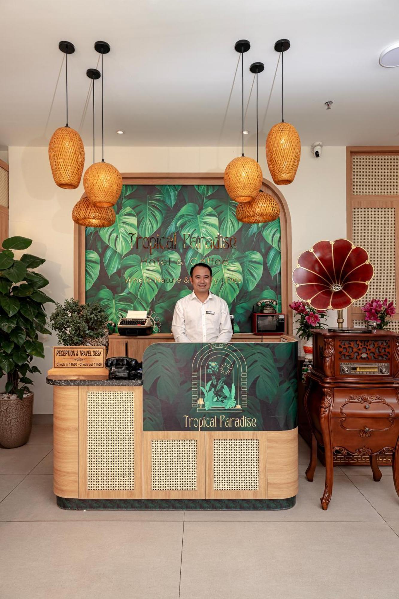 Tropical Paradise Sapa Hotel & Coffee Esterno foto